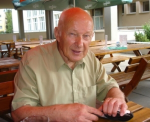 Lubor Fiedler in beer garden